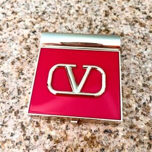 Valentino Blush Compact